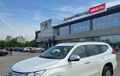 Mitsubishi Pajero Sport III рестайлинг, 2020 год, 3 300 000 рублей, 1 фотография