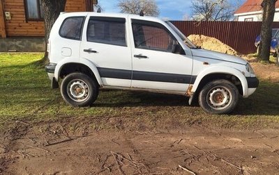 Chevrolet Niva I рестайлинг, 2003 год, 250 000 рублей, 1 фотография