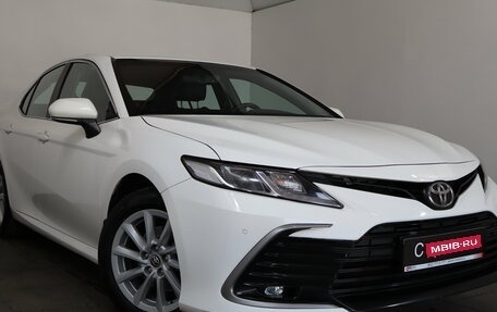 Toyota Camry, 2021 год, 2 329 000 рублей, 1 фотография