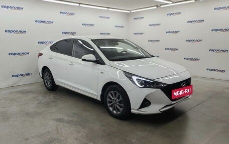 Hyundai Solaris II рестайлинг, 2021 год, 1 607 000 рублей, 2 фотография