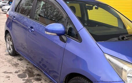 Toyota Ractis II, 2011 год, 830 000 рублей, 2 фотография