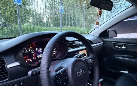 KIA Rio IV, 2018 год, 1 350 000 рублей, 9 фотография