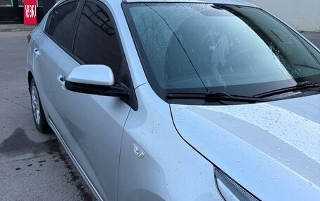 KIA Rio IV, 2018 год, 1 350 000 рублей, 8 фотография
