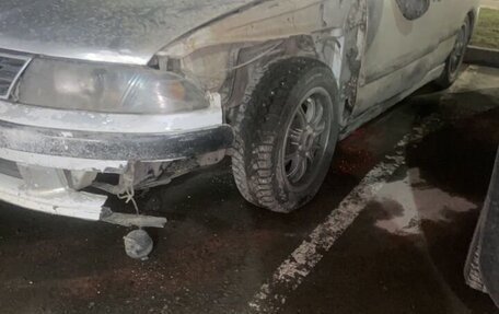 Mitsubishi Carisma I, 2002 год, 89 999 рублей, 1 фотография
