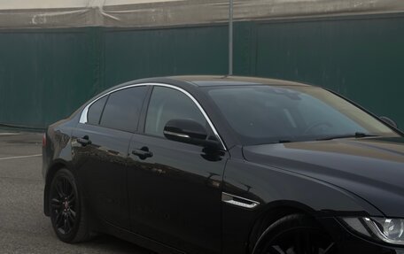 Jaguar XE I рестайлинг, 2016 год, 1 850 000 рублей, 3 фотография