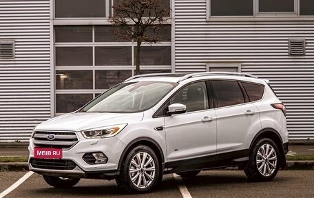 Ford Kuga III, 2019 год, 1 395 000 рублей, 1 фотография