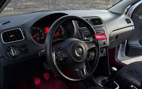 Volkswagen Polo VI (EU Market), 2011 год, 700 000 рублей, 9 фотография