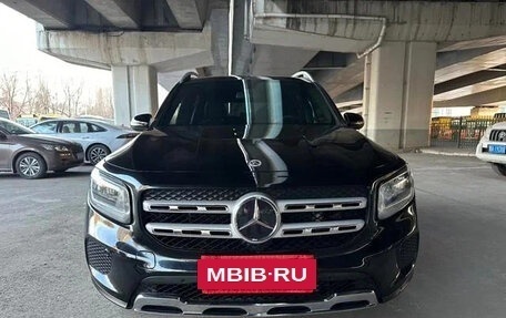 Mercedes-Benz GLB, 2021 год, 2 210 000 рублей, 2 фотография
