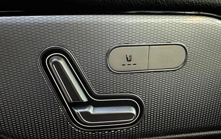 Mercedes-Benz GLB, 2021 год, 2 210 000 рублей, 11 фотография