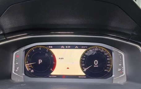 Volkswagen T-Roc I, 2022 год, 1 800 000 рублей, 13 фотография