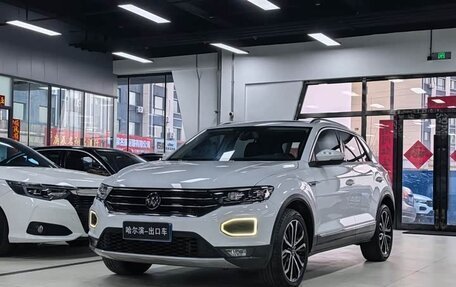 Volkswagen T-Roc I, 2022 год, 1 800 000 рублей, 7 фотография