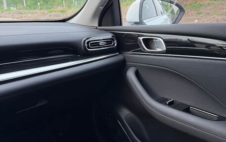 Geely Emgrand, 2026 год, 1 350 000 рублей, 23 фотография
