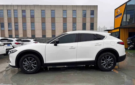 Mazda CX-4, 2023 год, 1 856 000 рублей, 3 фотография
