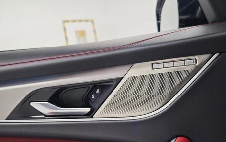 Jaguar F-Pace, 2024 год, 4 805 000 рублей, 13 фотография