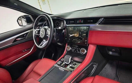 Jaguar F-Pace, 2024 год, 4 805 000 рублей, 8 фотография