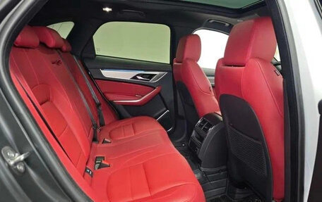 Jaguar F-Pace, 2024 год, 4 805 000 рублей, 17 фотография
