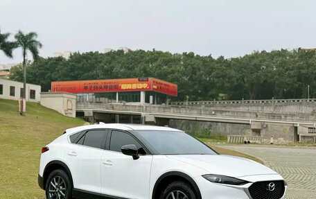 Mazda CX-4, 2022 год, 1 747 000 рублей, 3 фотография
