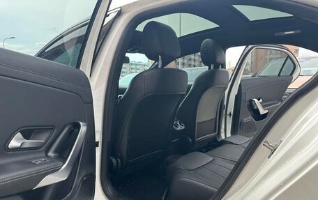 Mercedes-Benz A-Класс, 2022 год, 1 973 000 рублей, 8 фотография