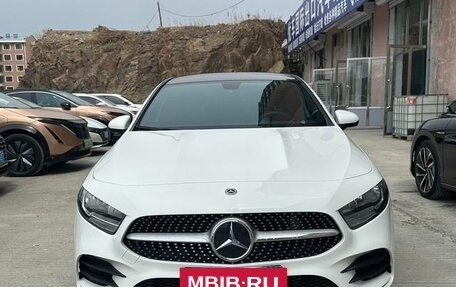 Mercedes-Benz A-Класс, 2022 год, 1 973 000 рублей, 2 фотография
