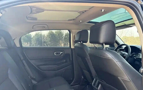 Honda Vezel, 2023 год, 1 549 222 рублей, 13 фотография