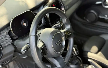 MINI Hatch, 2021 год, 1 598 000 рублей, 11 фотография