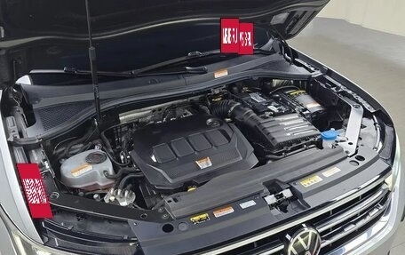 Volkswagen Tiguan II, 2022 год, 2 700 005 рублей, 11 фотография