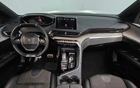 Peugeot 3008 II, 2022 год, 1 420 000 рублей, 5 фотография