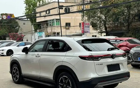 Honda Vezel, 2023 год, 1 850 002 рублей, 3 фотография