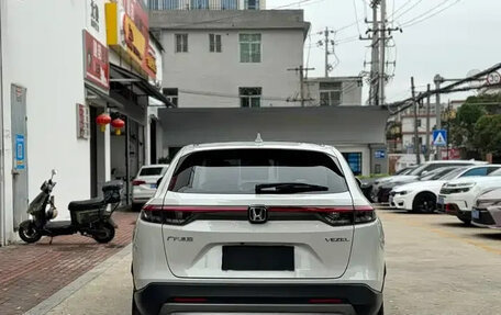 Honda Vezel, 2023 год, 1 850 002 рублей, 7 фотография