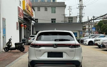 Honda Vezel, 2023 год, 1 850 002 рублей, 19 фотография
