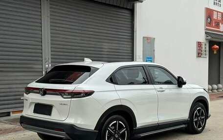 Honda Vezel, 2023 год, 1 850 002 рублей, 18 фотография