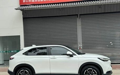 Honda Vezel, 2023 год, 1 850 002 рублей, 17 фотография