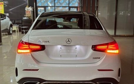 Mercedes-Benz A-Класс, 2022 год, 1 936 000 рублей, 4 фотография
