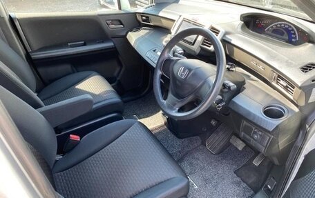 Honda Freed I, 2012 год, 800 000 рублей, 9 фотография