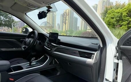 Haval H6, 2022 год, 1 160 000 рублей, 9 фотография