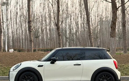 MINI Hatch, 2022 год, 1 719 000 рублей, 4 фотография