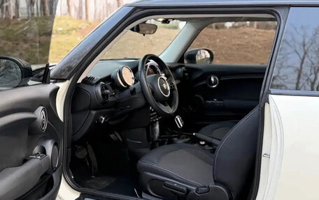 MINI Hatch, 2022 год, 1 719 000 рублей, 8 фотография
