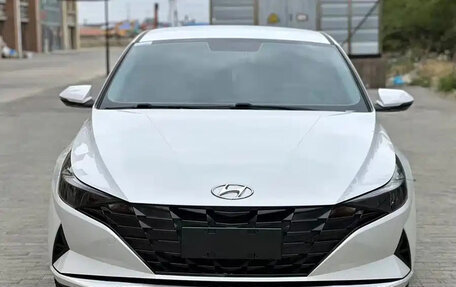 Hyundai Elantra, 2022 год, 1 368 970 рублей, 2 фотография