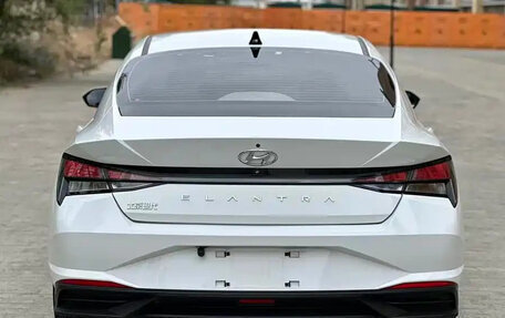 Hyundai Elantra, 2022 год, 1 368 970 рублей, 5 фотография