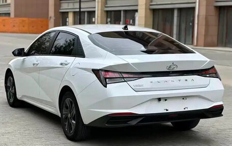 Hyundai Elantra, 2022 год, 1 368 970 рублей, 4 фотография