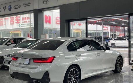 BMW 3 серия, 2022 год, 3 200 000 рублей, 2 фотография