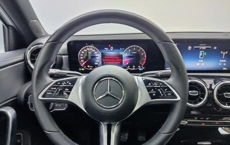 Mercedes-Benz A-Класс, 2022 год, 1 954 000 рублей, 10 фотография