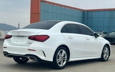Mercedes-Benz A-Класс, 2022 год, 2 166 000 рублей, 4 фотография