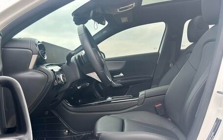 Mercedes-Benz A-Класс, 2022 год, 2 166 000 рублей, 9 фотография