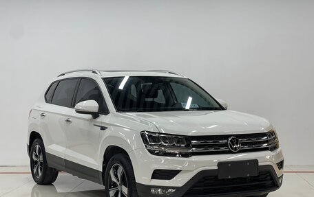 Volkswagen Tharu, 2021 год, 1 750 000 рублей, 2 фотография