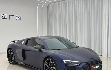 Audi R8, 2021 год, 24 456 968 рублей, 3 фотография