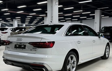 Audi A4, 2021 год, 2 450 000 рублей, 4 фотография