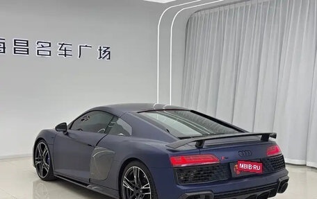Audi R8, 2021 год, 24 456 968 рублей, 7 фотография