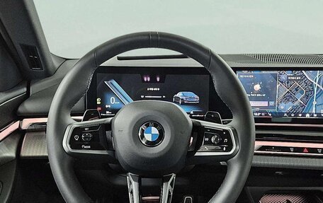 BMW 5 серия, 2025 год, 5 541 000 рублей, 9 фотография