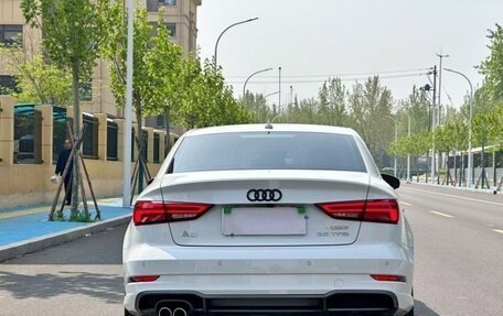 Audi A3, 2018 год, 1 450 000 рублей, 4 фотография